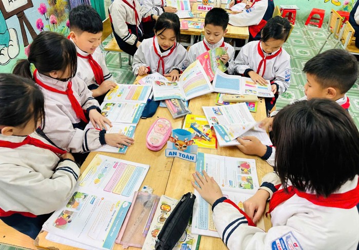 SGK mới giúp học sinh hình thành tư duy hệ thống, vận dụng kiến thức vào thực tế