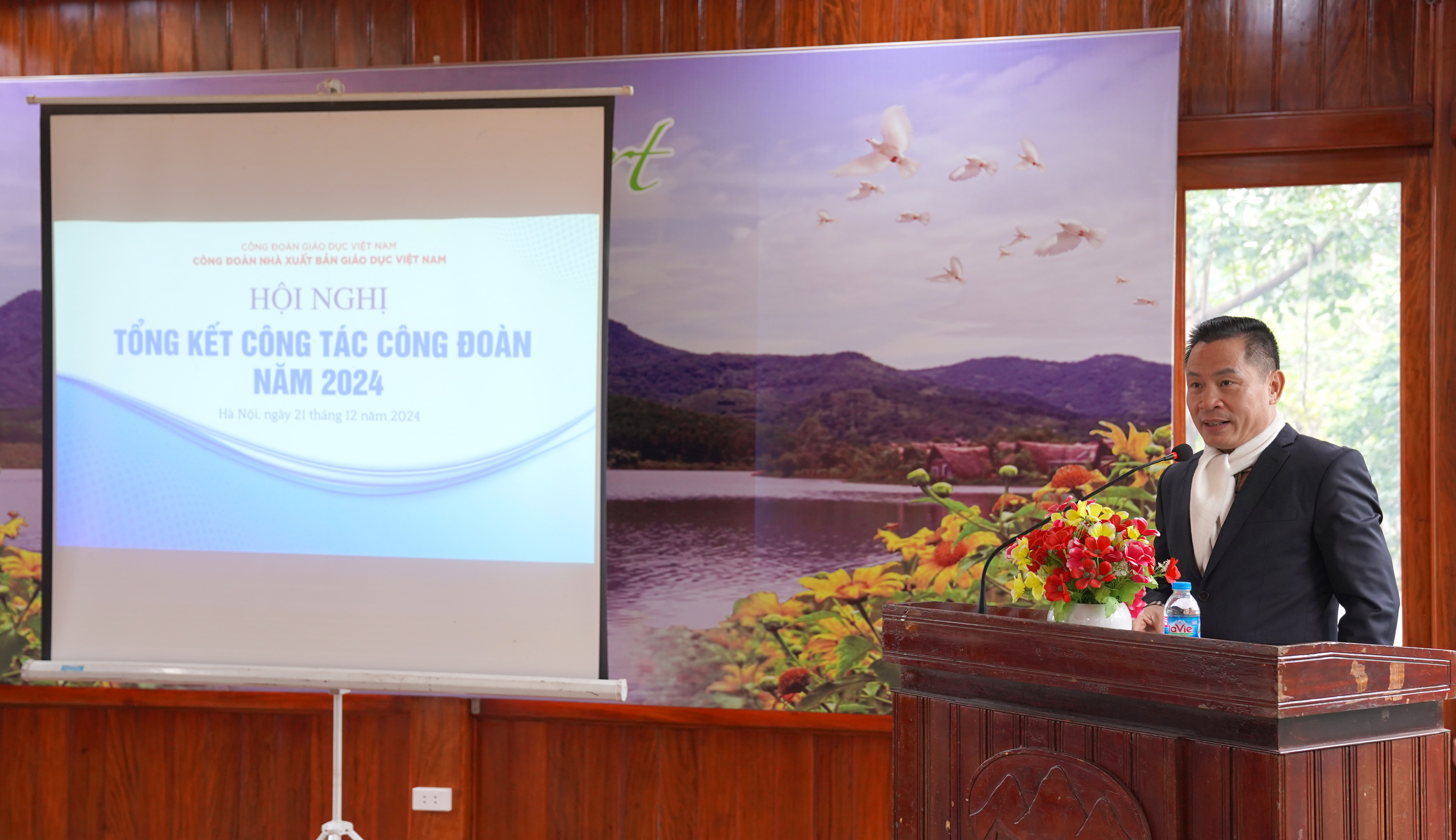 NHÀ XUẤT BẢN GIÁO DỤC VIỆT NAM TỔ CHỨC HỘI NGHỊ TỔNG KẾT CÔNG ĐOÀN NĂM 2024 