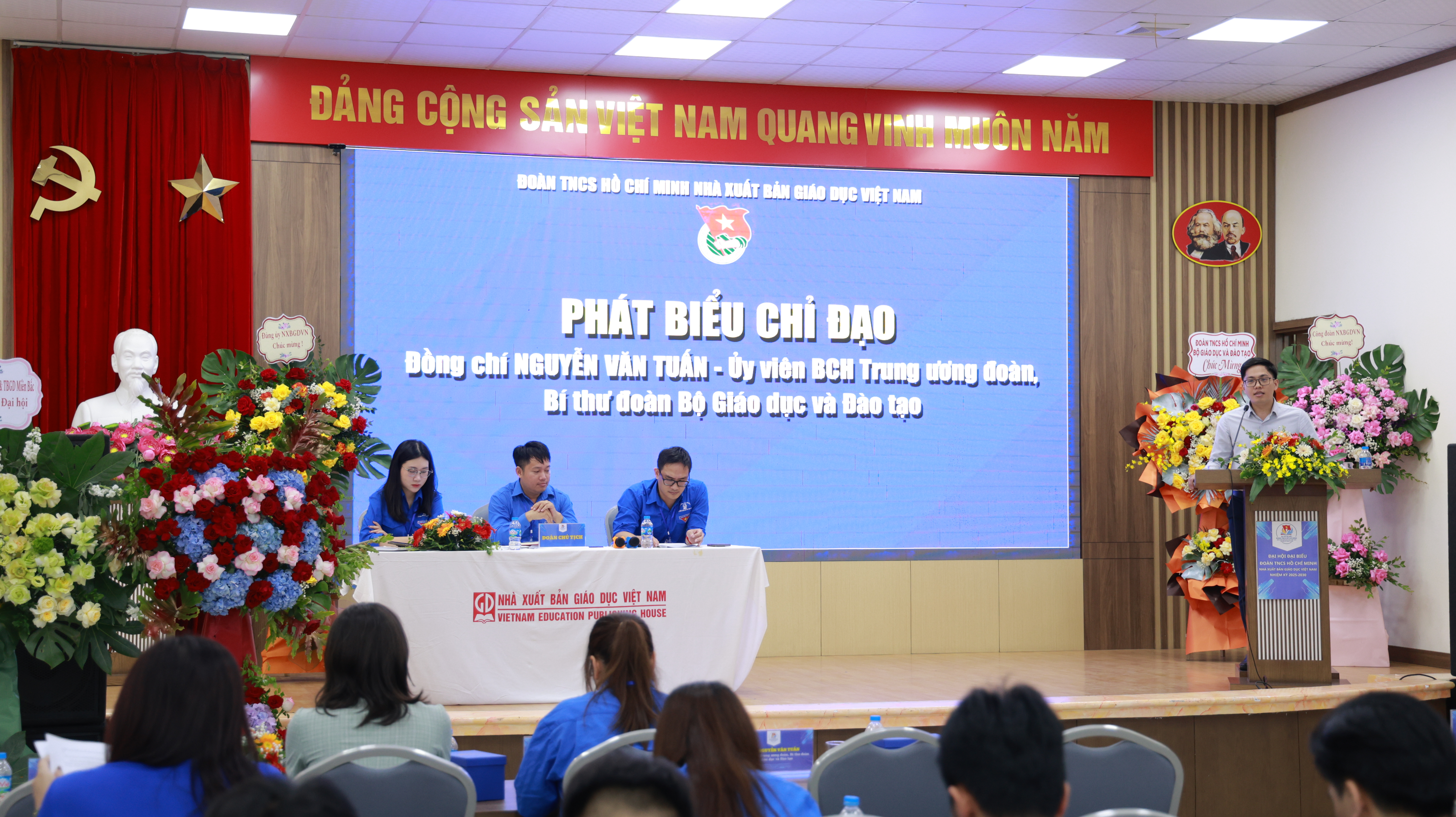 ĐẠI HỘI ĐẠI BIỂU ĐOÀN TNCS HỒ CHÍ MINH NHÀ XUẤT BẢN GIÁO DỤC VIỆT NAM NHIỆM KỲ 2025-2030